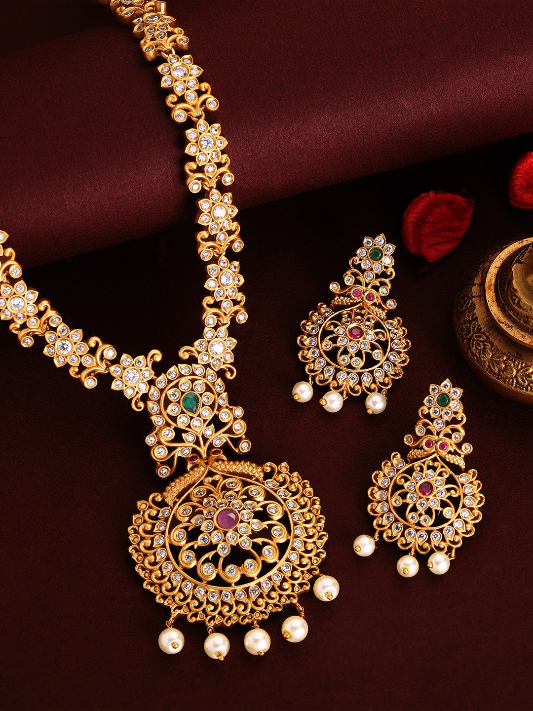 Gold-Toned Stone-Studded Handcrafted Jewellery Set