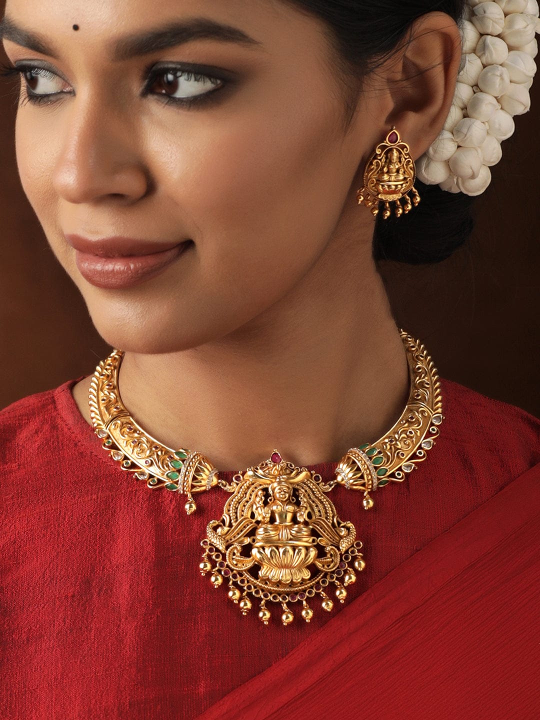 Rubans 22K Gold plated Kemp & Crystal Zirconia Studded Temple Luxury Choker Set Jewellery Sets