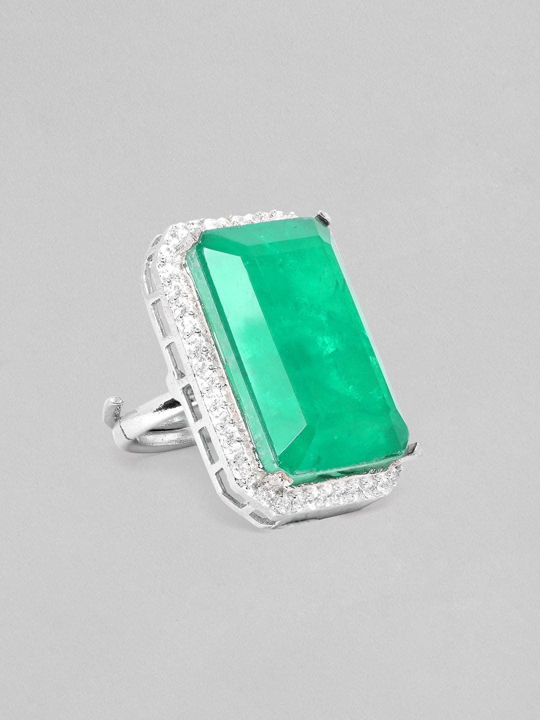 Rubans Emerald Cocktail Ring Rings