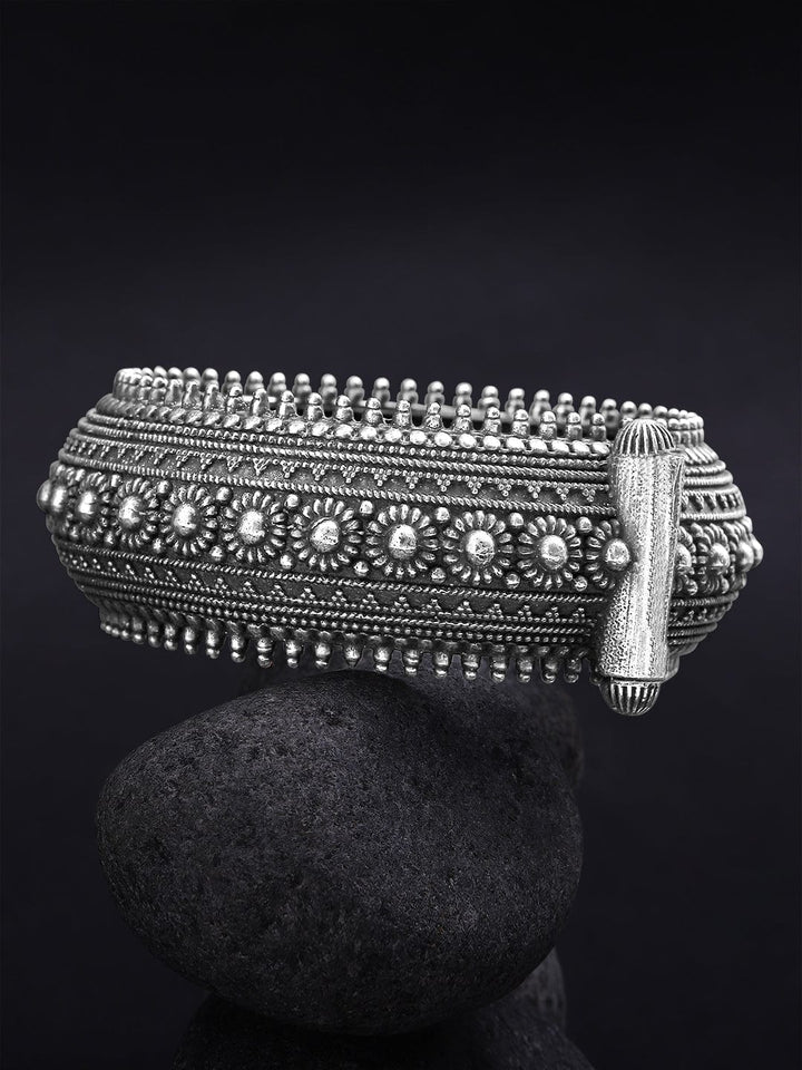 Rubans Oxidised Silver Plated Handcrafted Filligree Bracelet Bangles & Bracelets